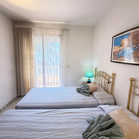 Apartment Spacious 5 Minutes From The Empuriabrava