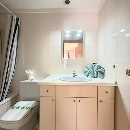 Spacious 5 Minutes From The