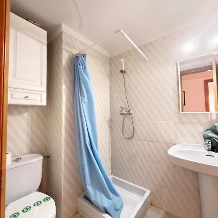 Apartment Spacious 5 Minutes From The *